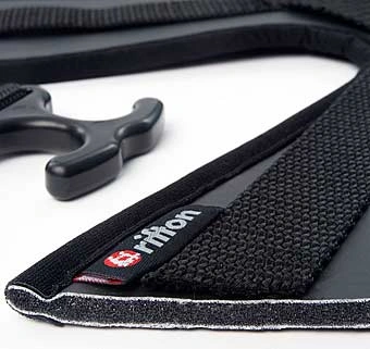 Suport pelvian pentru Rifton Pacer care sustine bazinul si permite libertate de miscare in timpul mersului asistat textura