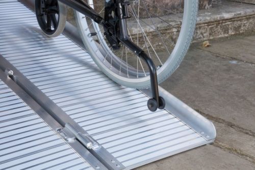 rampe-mobile-de-la-61-cm-pana-la-244-cm-tip-carte-din-aluminiu-11