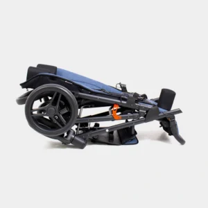 Sistem de pliere compact al căruciorului pediatric Gloxi pentru transport