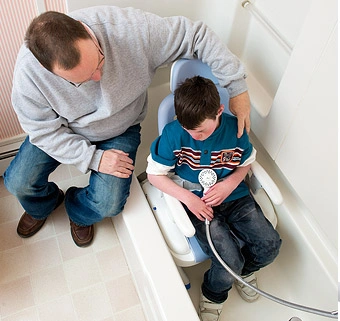 Bază pentru cadă Rifton HTS - Scaun universal pentru igiena v2