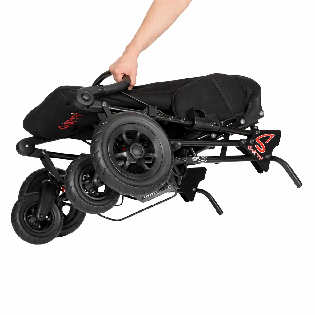 Carucior Swifty 1 pliat compact pentru transport si depozitare usoara