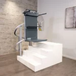 Platformă compactă pentru scări înguste Slim X